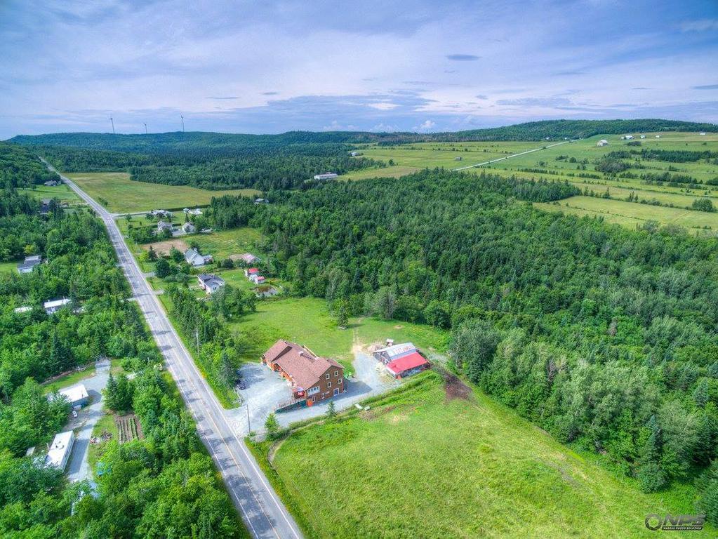 Le Gite Ambrelane Thetford Mines Exterior photo